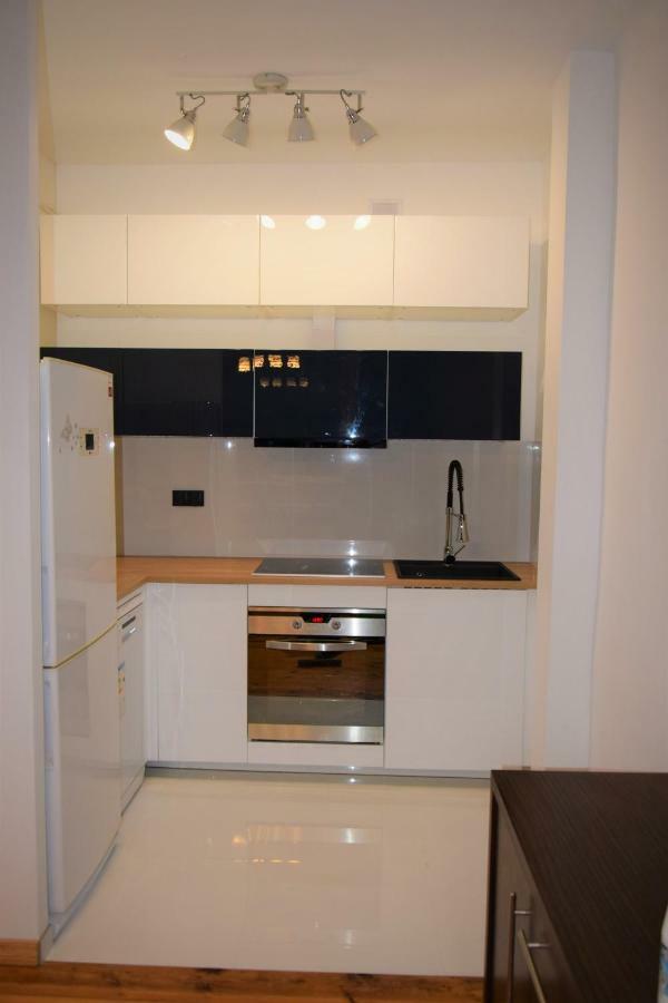 Apartament 2-Pokojowy Gdynia Swietojanska Exterior photo